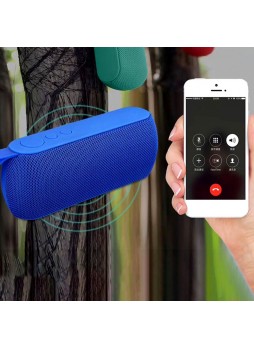 PROOCAM Q106-RED Wireless Portable Bluetooth Speaker Stereo Compatible TF Card FM Radio AUX Input Outdoor RED